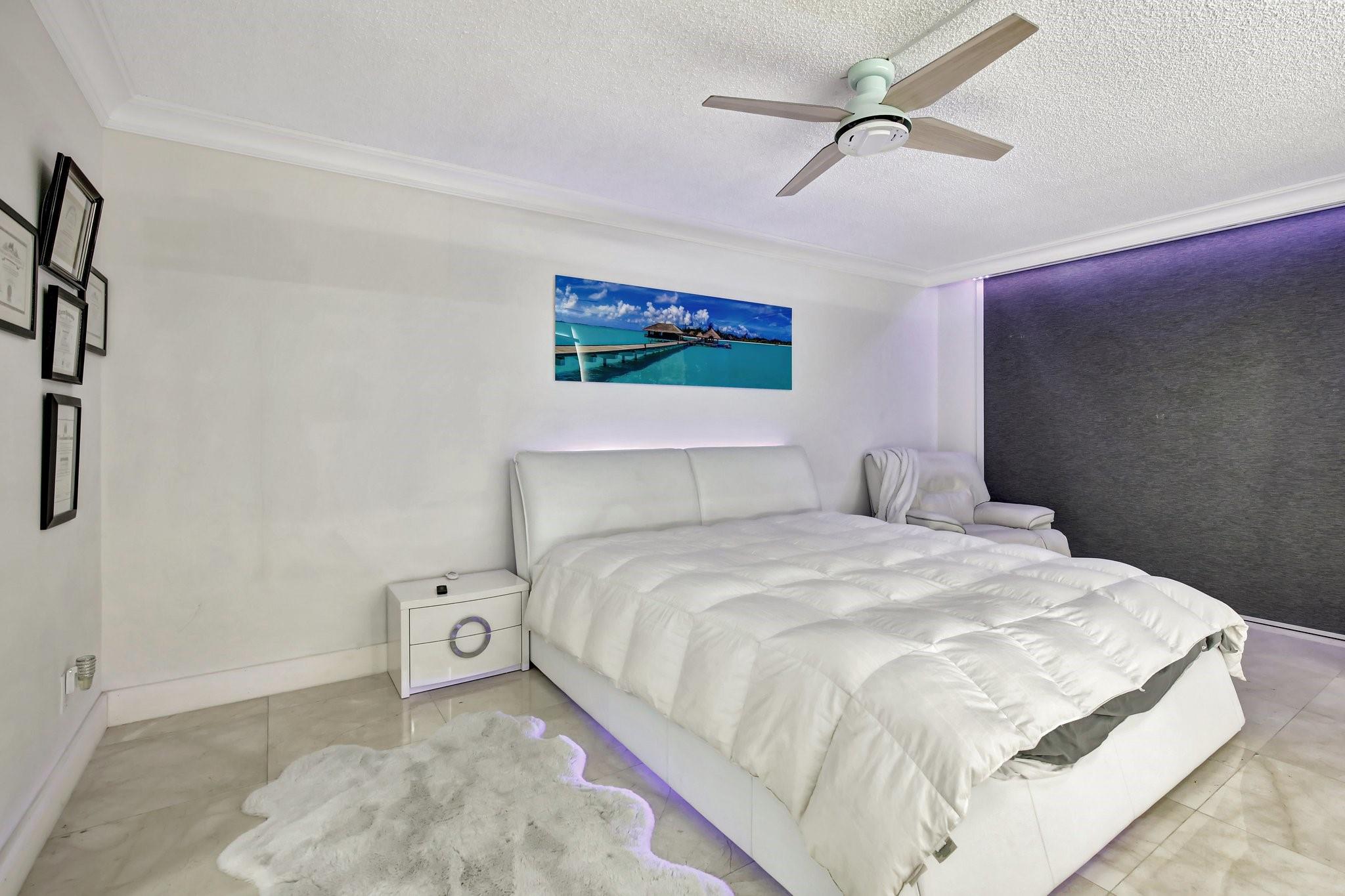 THE POINT - NORTH TOWER - Residential