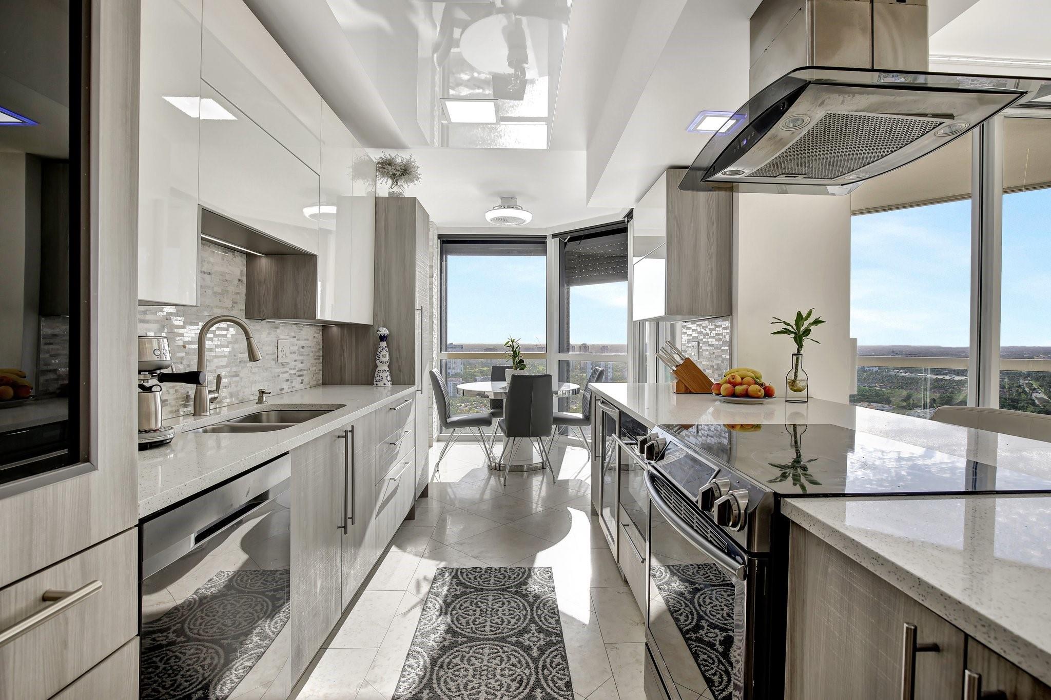 THE POINT - NORTH TOWER - Residential