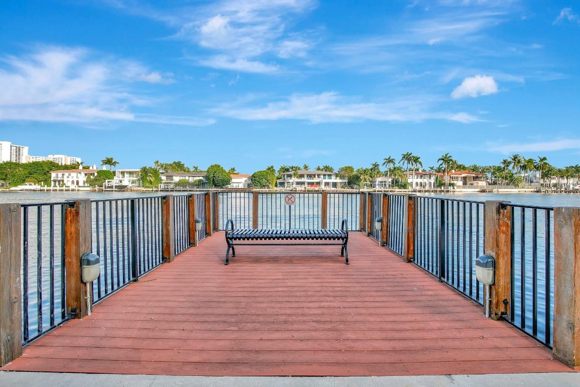 THE POINT - NORTH TOWER - Residential