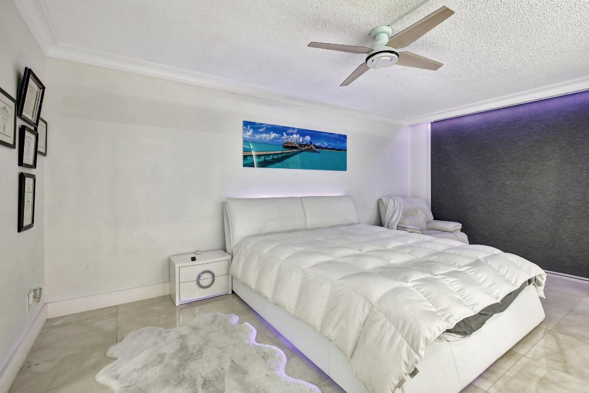 THE POINT - NORTH TOWER - Residential