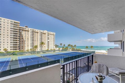 Condominium in Lauderdale By The Sea FL 5100 Ocean Blvd Blvd.jpg