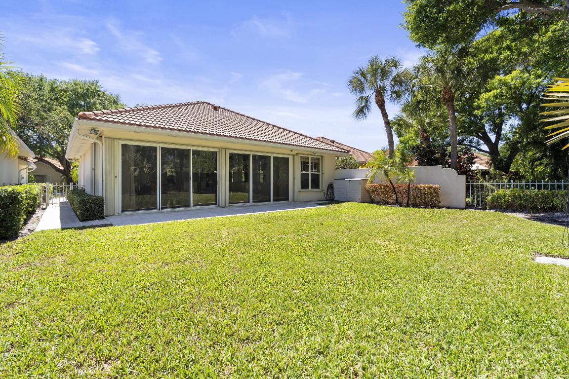 199 E Tall Oaks Circle