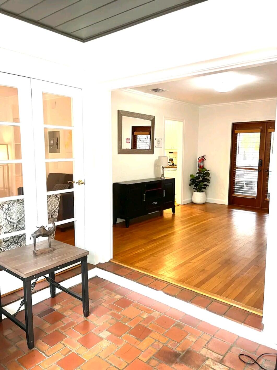 COLEE HAMMOCK - Residential Lease