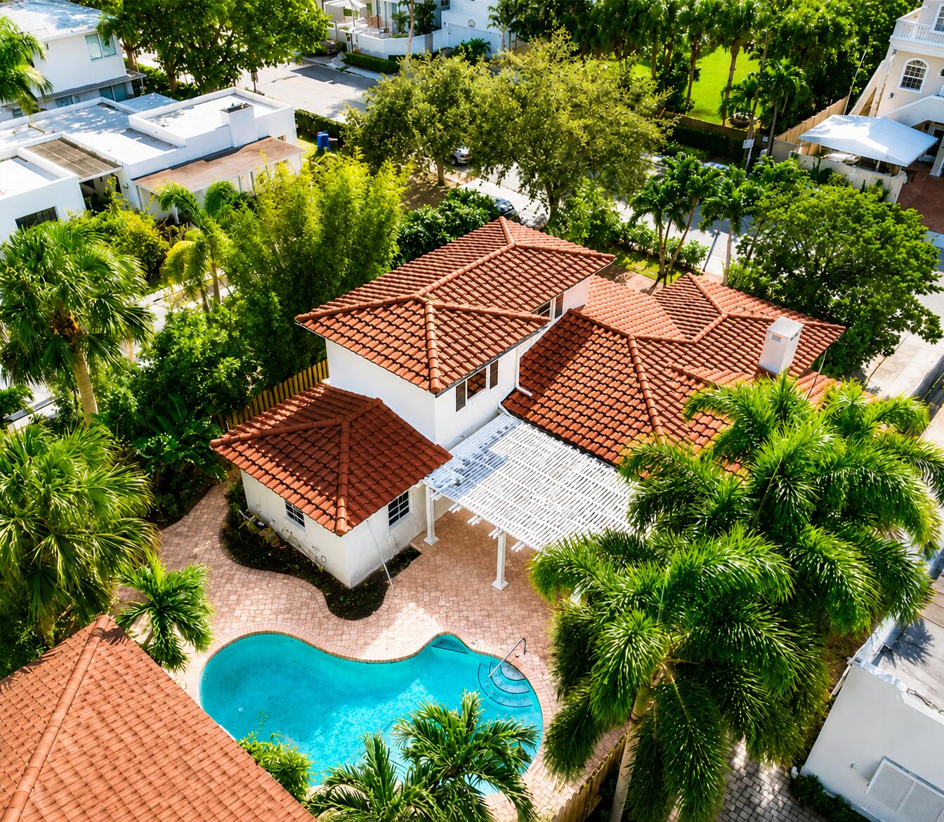 COLEE HAMMOCK - Residential Lease