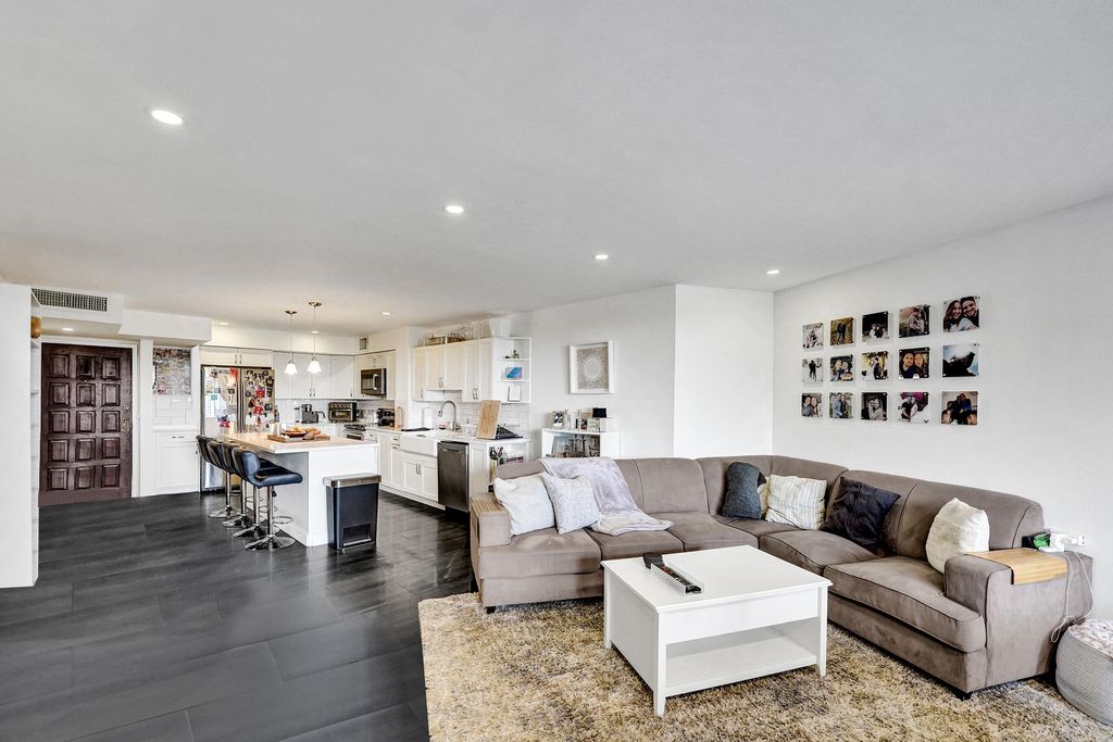 Photo of 3800 N Hills Drive #301, Hollywood, FL 33021 (MLS # B26033079)