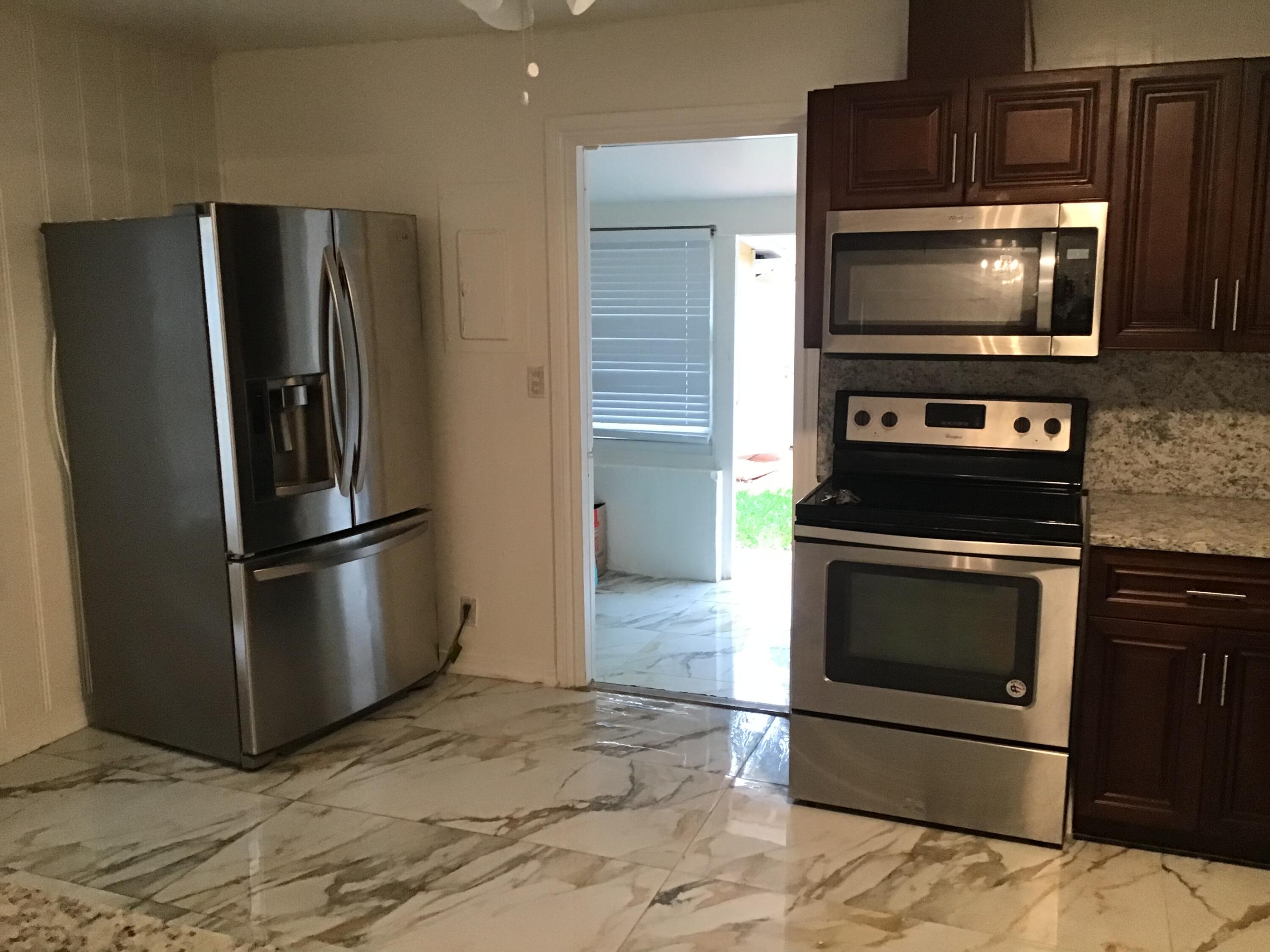 DELRAY MANOR ADD TO DELRA - Residential