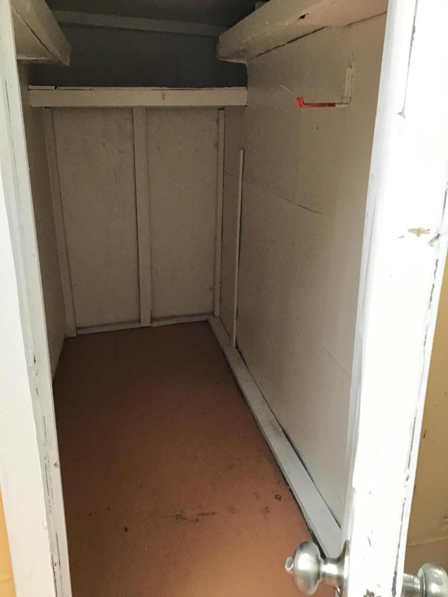 DELRAY MANOR ADD TO DELRA - Residential