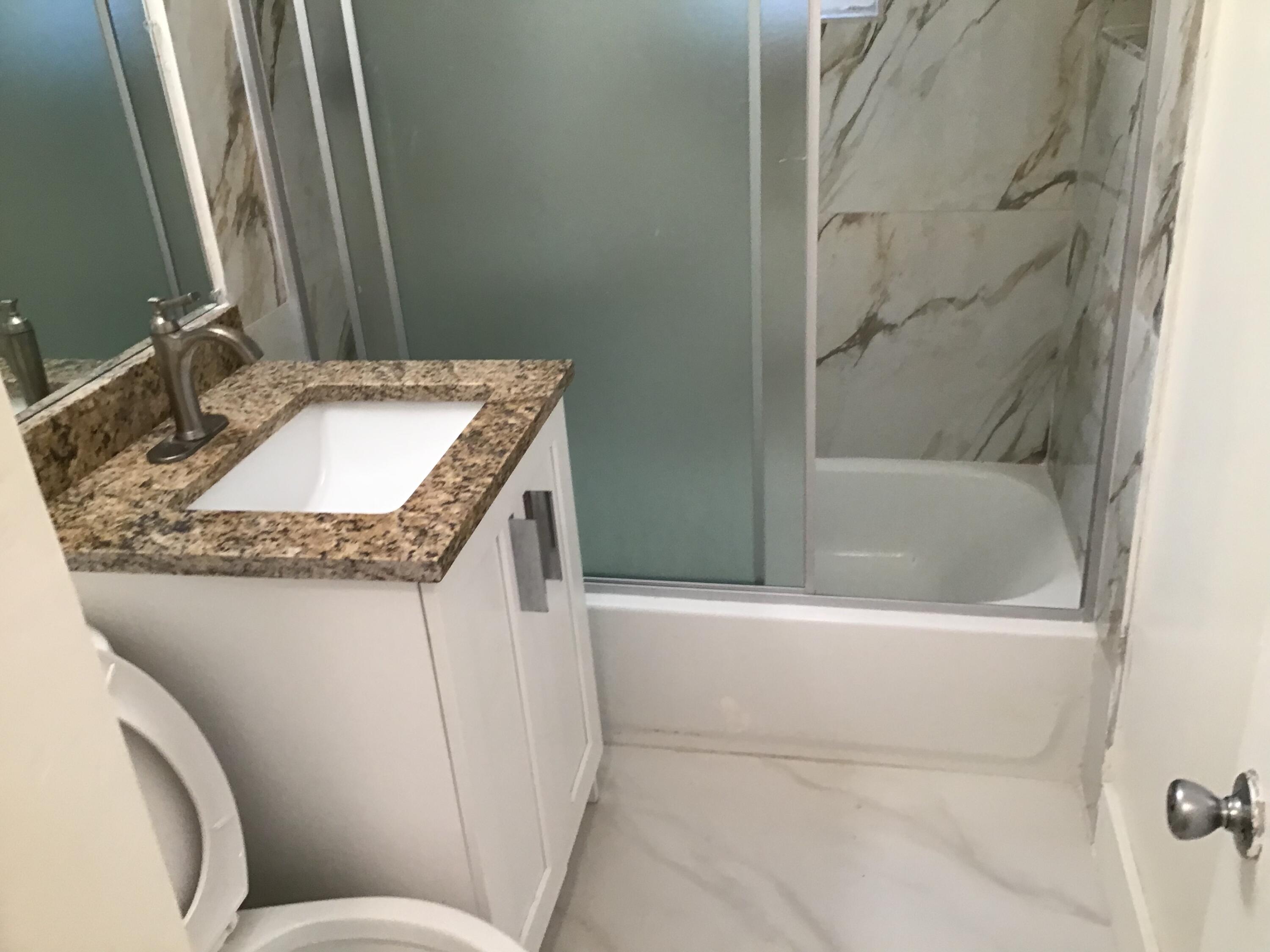 DELRAY MANOR ADD TO DELRA - Residential