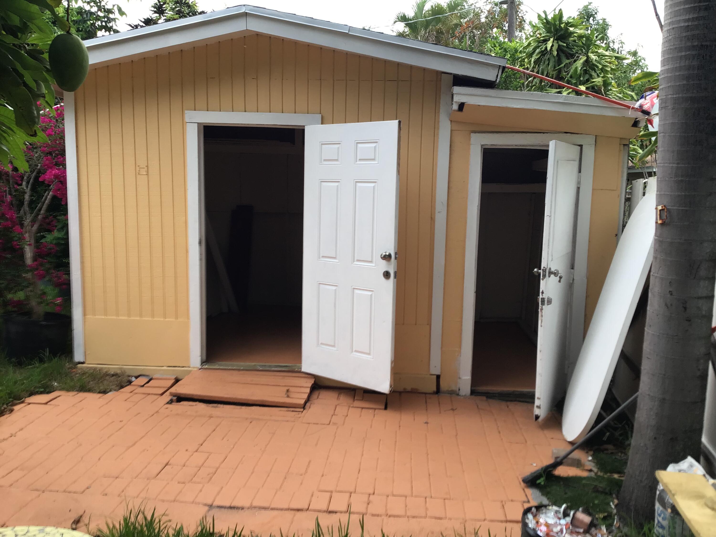 DELRAY MANOR ADD TO DELRA - Residential