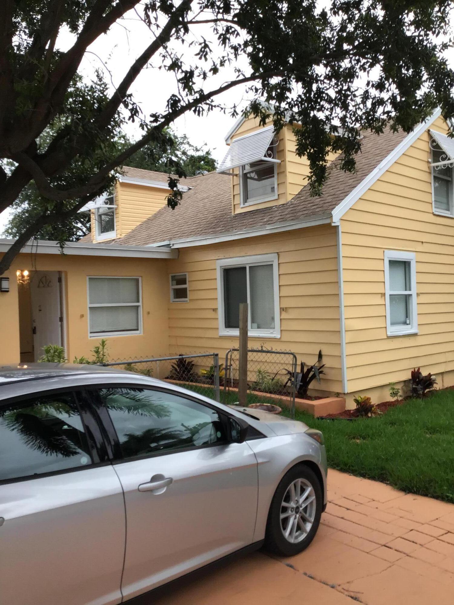 DELRAY MANOR ADD TO DELRA - Residential