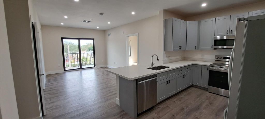 Photo of 3801 Davie Boulevard #204, Fort Lauderdale, FL 33312 (MLS # F10551092)