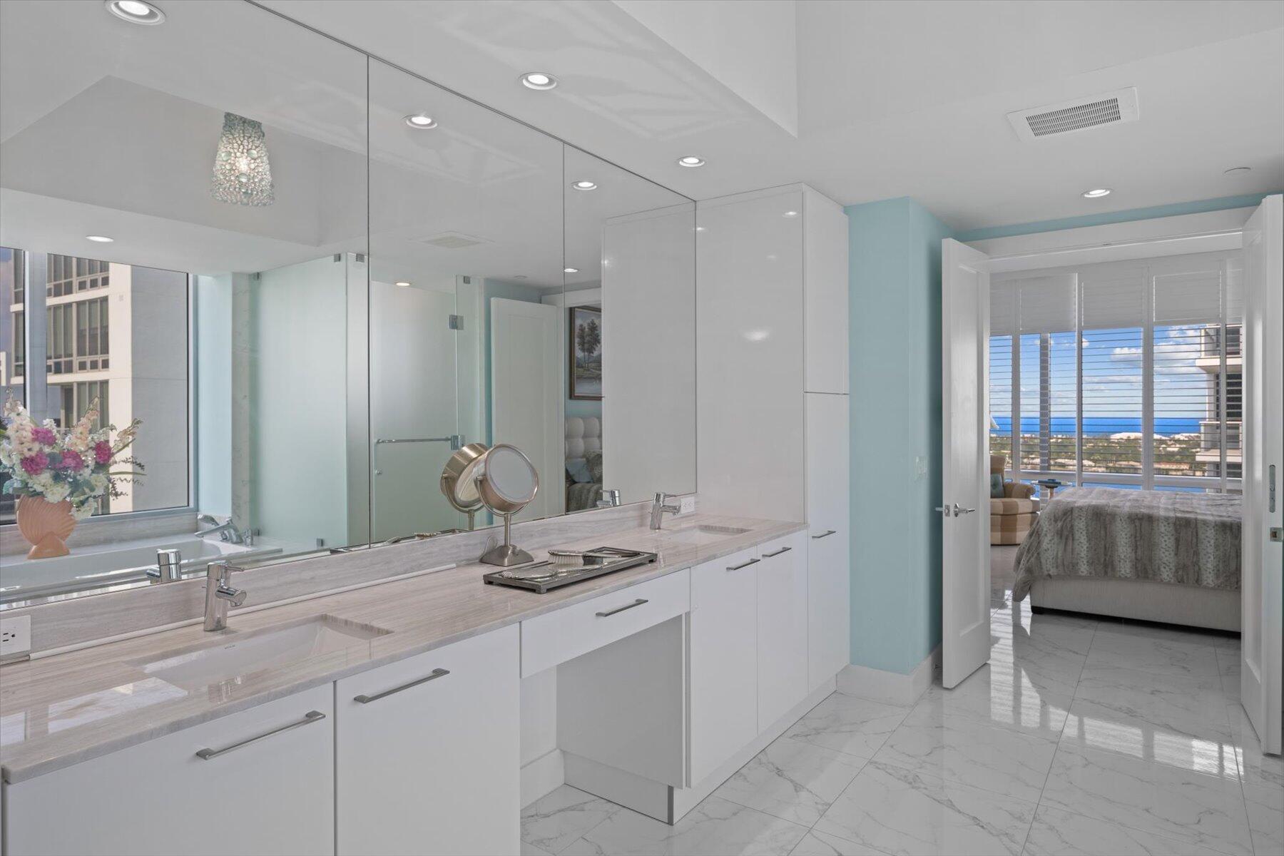 WATER CLUB NORTH PALM BEA - Residential