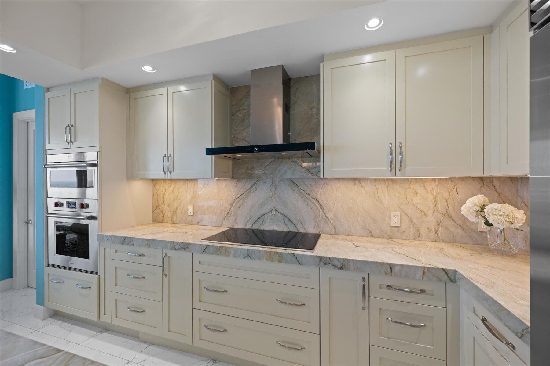 WATER CLUB NORTH PALM BEA - Residential