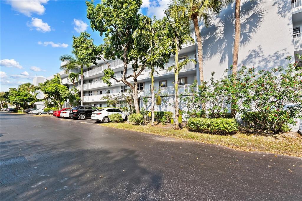 Royal Park - Residential