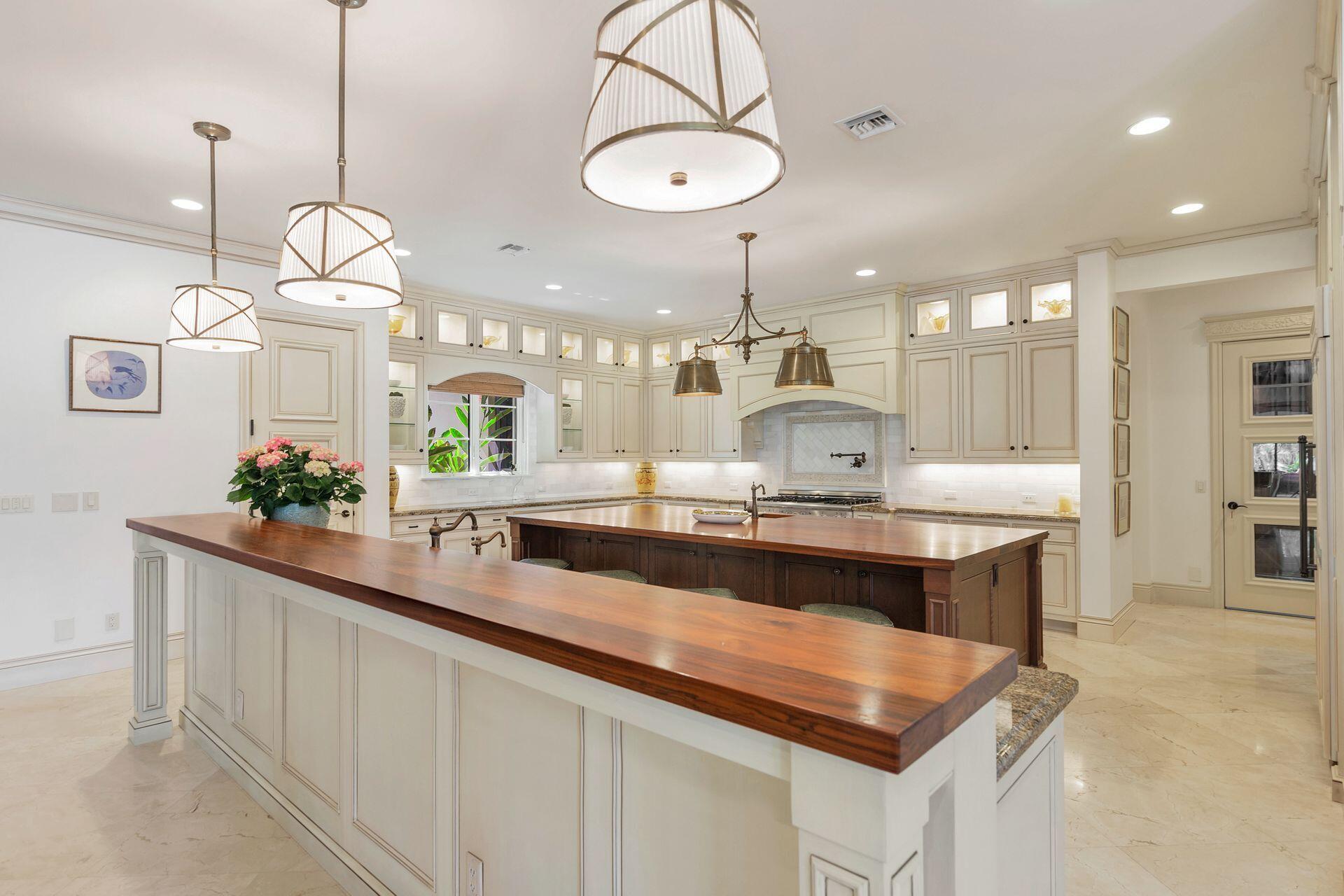 OLD PALM 4 - Residential