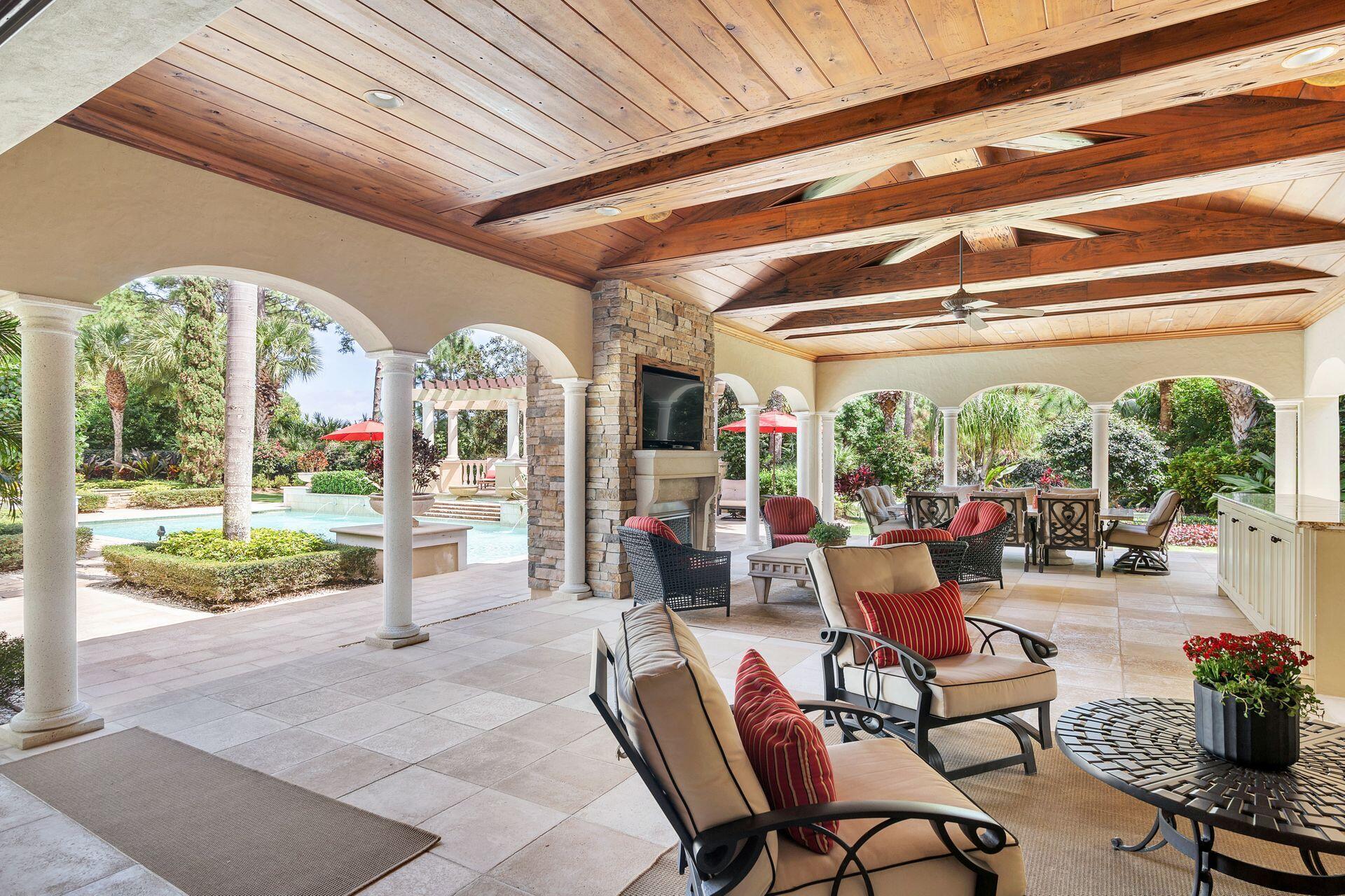 OLD PALM 4 - Residential