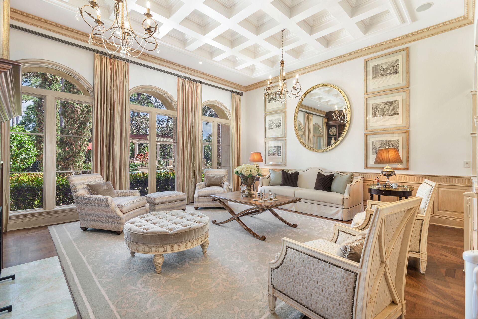 OLD PALM 4 - Residential