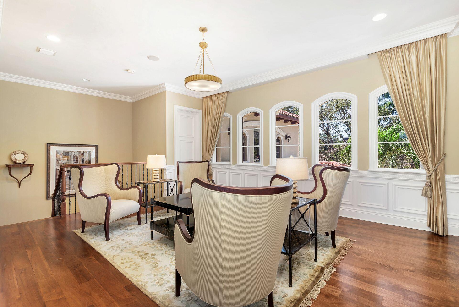 OLD PALM 4 - Residential