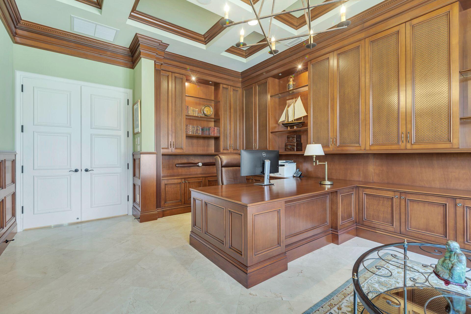 OLD PALM 4 - Residential