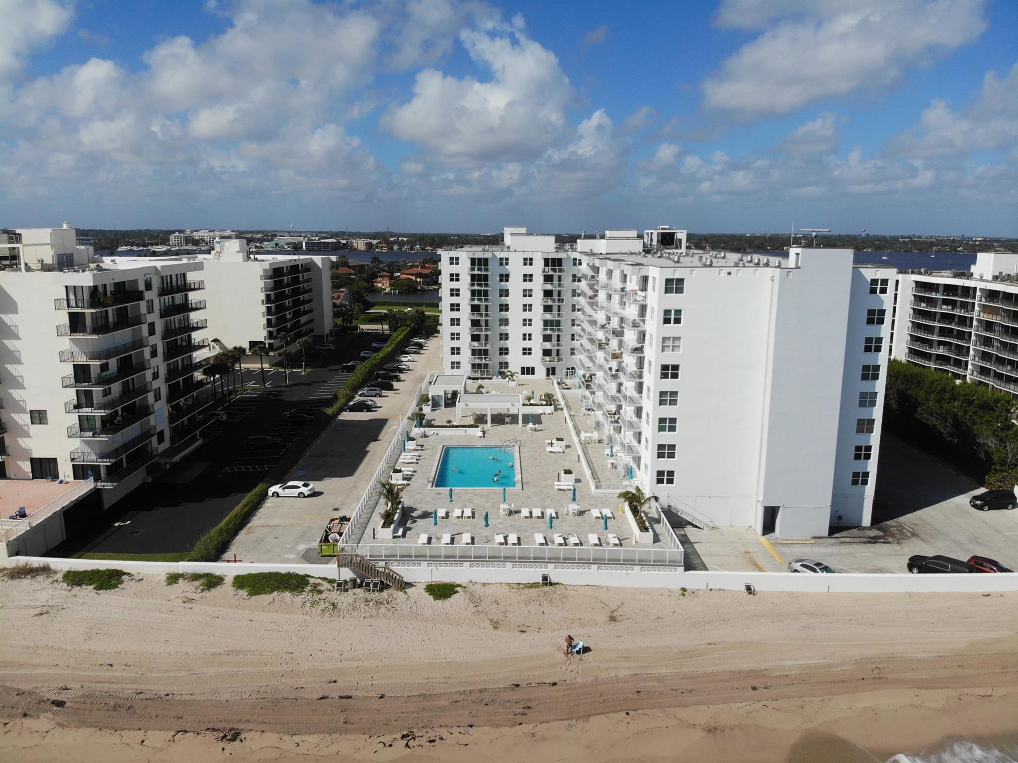 PATRICIAN OF PALM BEACH C - Residential Lease