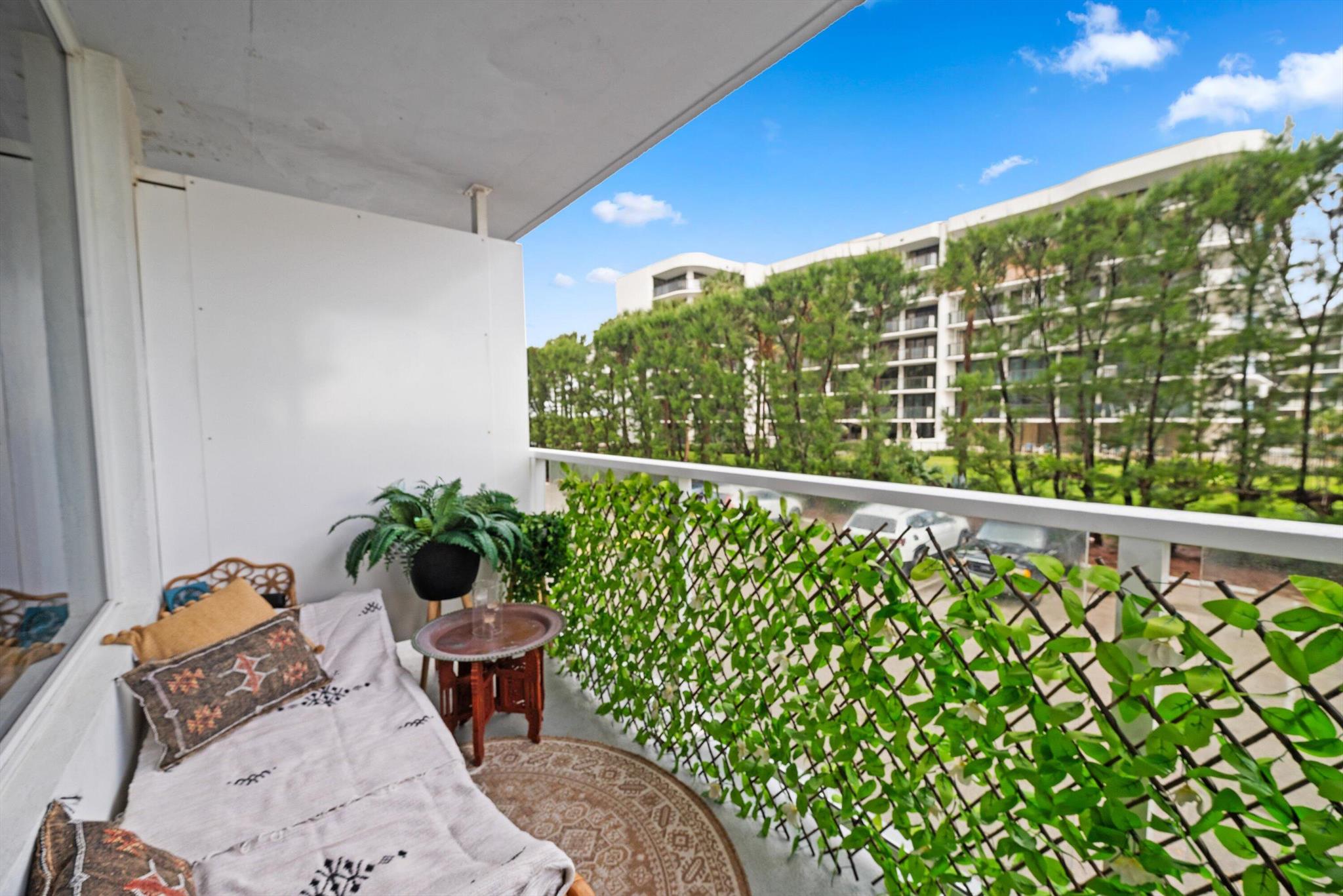 PATRICIAN OF PALM BEACH C - Residential Lease