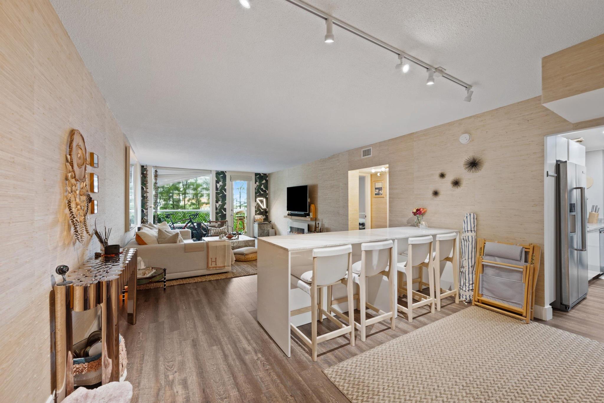 PATRICIAN OF PALM BEACH C - Residential Lease