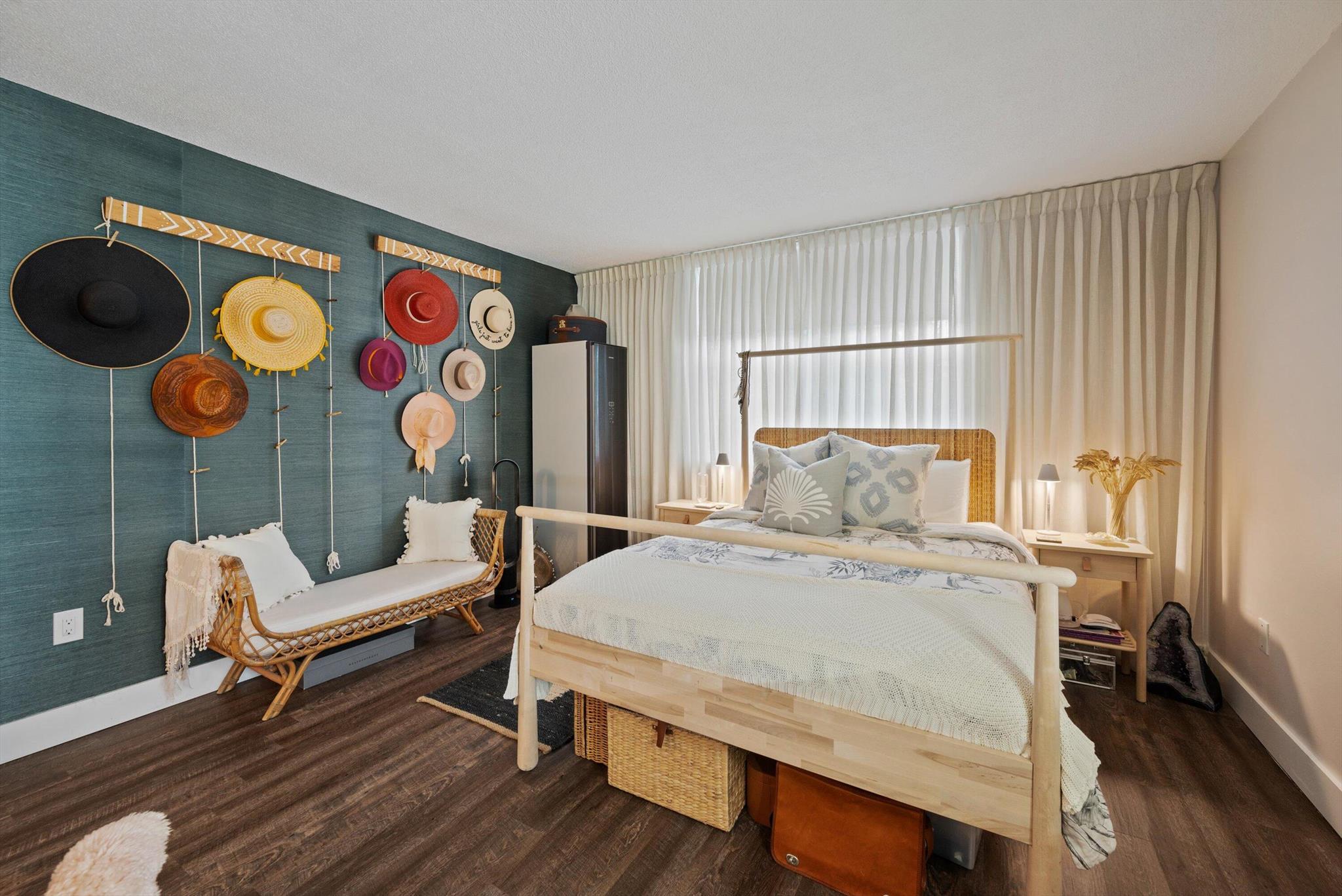 PATRICIAN OF PALM BEACH C - Residential Lease