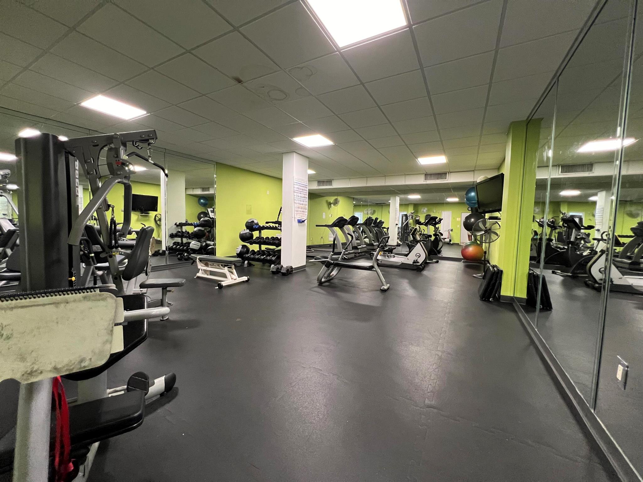 PATRICIAN OF PALM BEACH C - Residential Lease