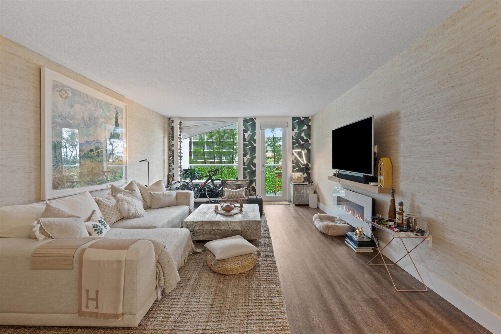 PATRICIAN OF PALM BEACH C - Residential Lease