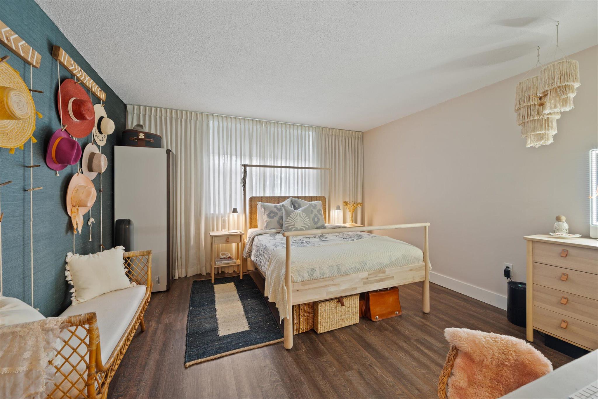PATRICIAN OF PALM BEACH C - Residential Lease