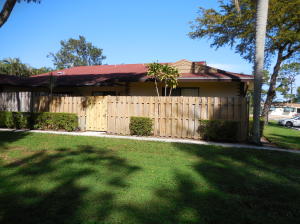 CLEAN AND READY. FRESH PAINT, ALL TILED FLOORS. LARGE BEDROOMS HERE. GREAT LOCATION CLOSE TO EVERYTHING.