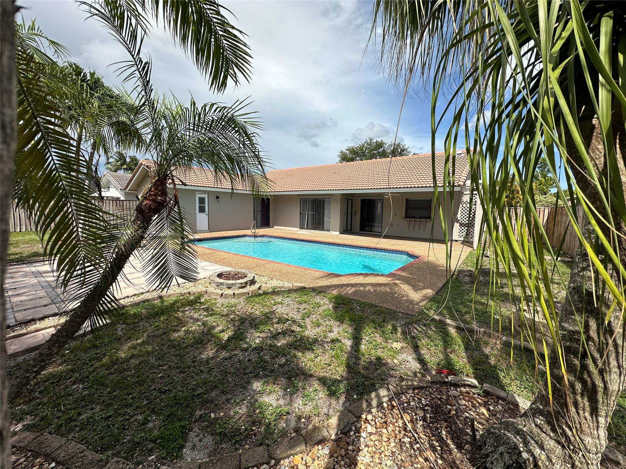 CYPRESS GLEN - Residential Lease