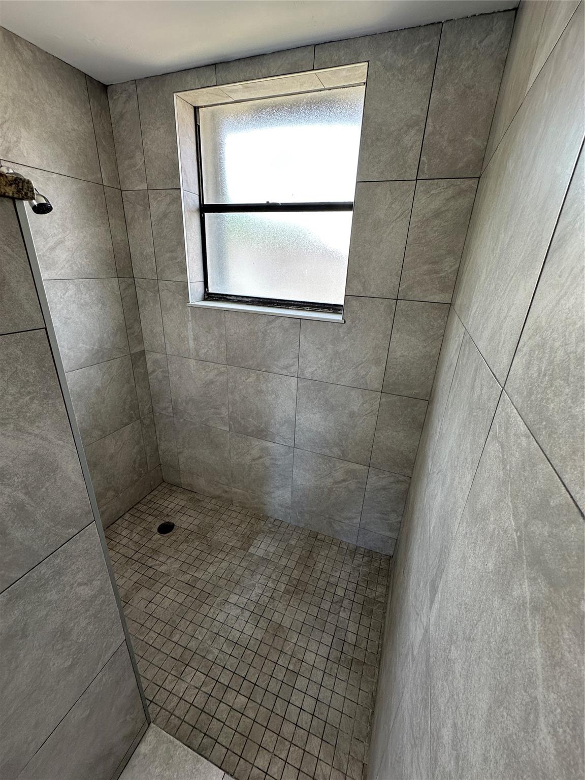 CYPRESS GLEN - Residential Lease