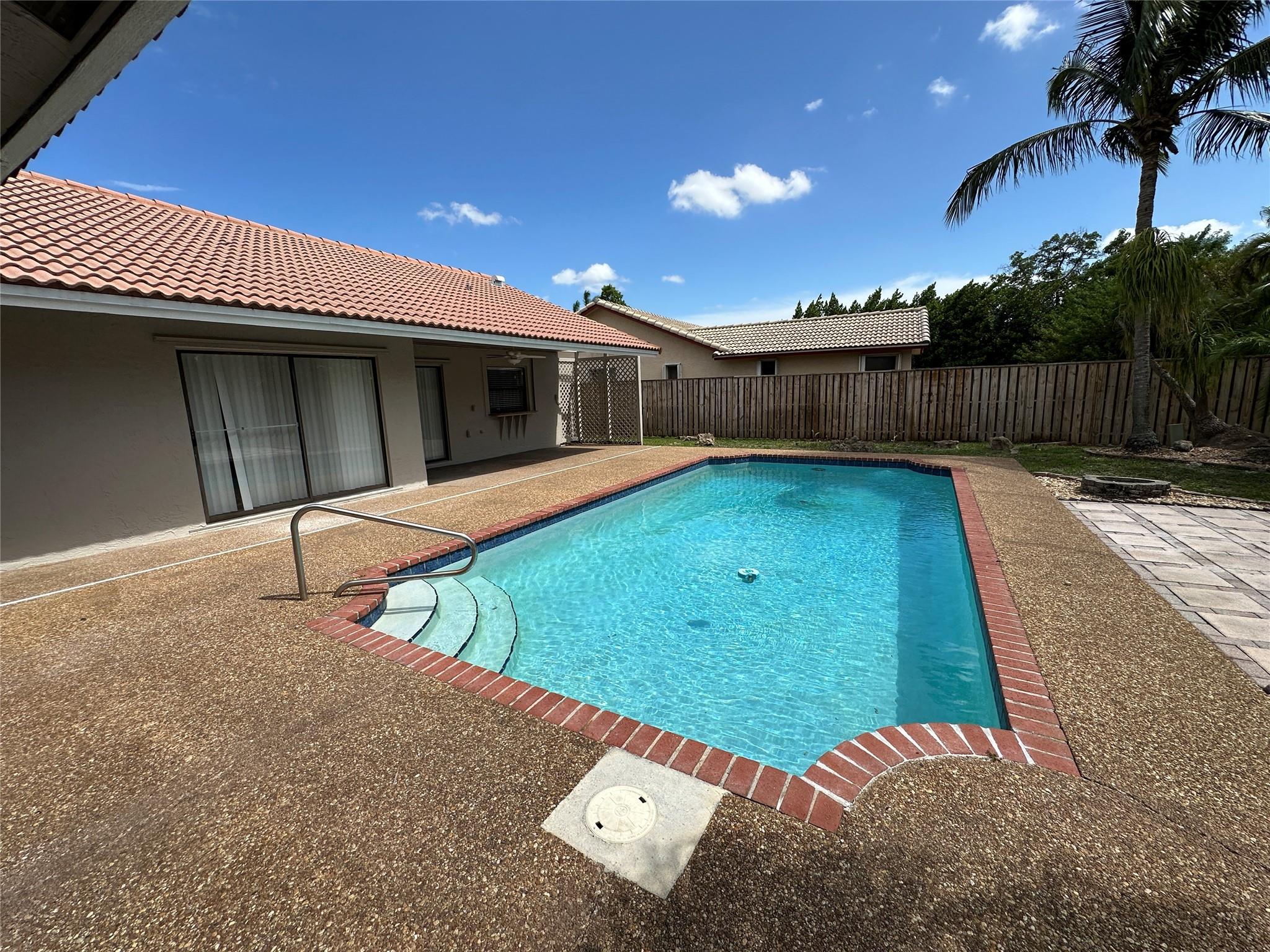 CYPRESS GLEN - Residential Lease