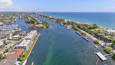 Tiny photo for 2758 NE 30th Avenue #3B, Lighthouse Point, FL 33064 (MLS # B26072301)