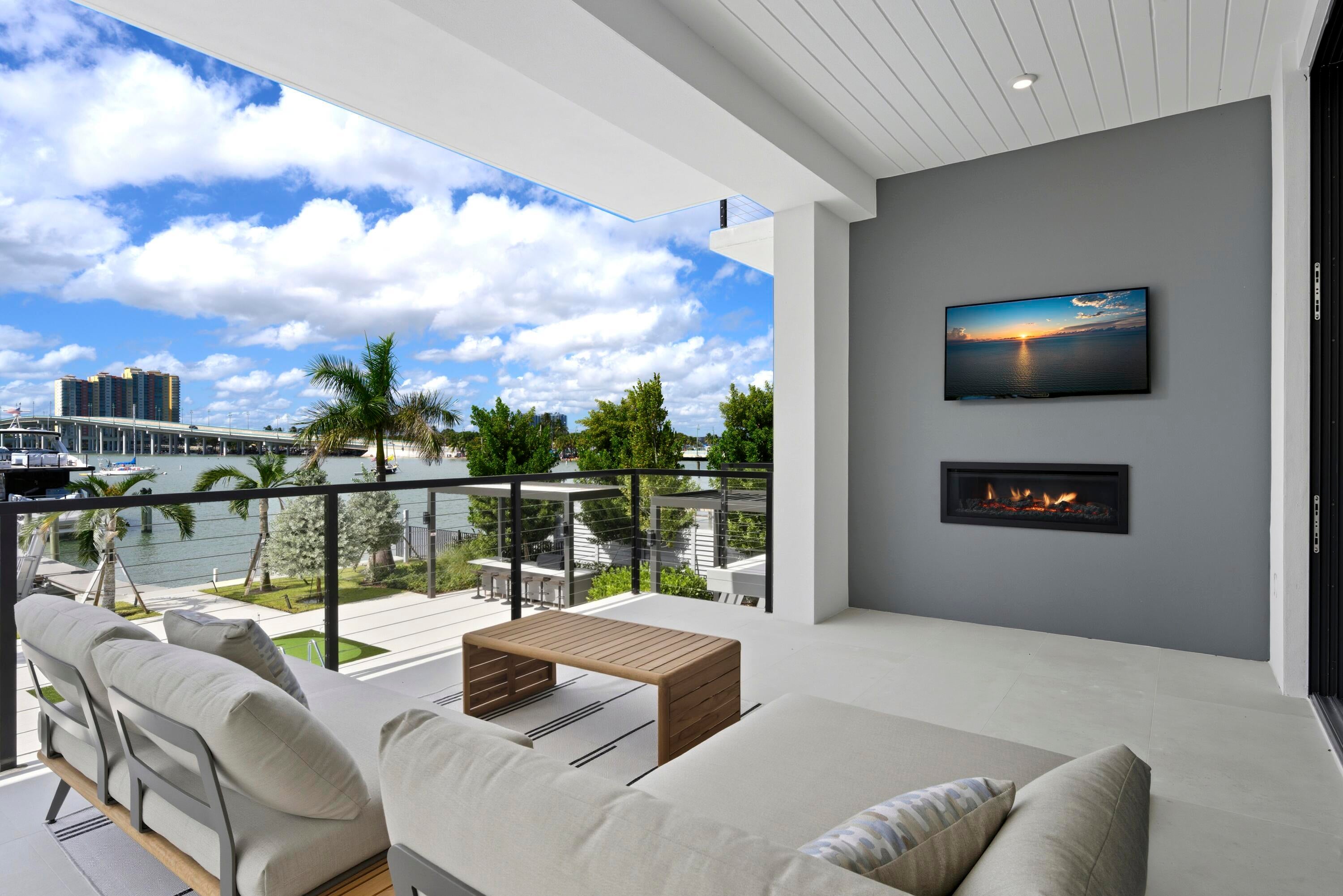 2323 Lake Drive 201