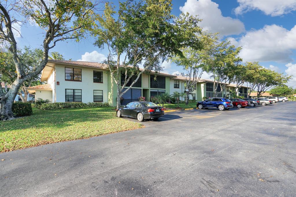 BENT TREE GARDENS WEST CONDO - Residential