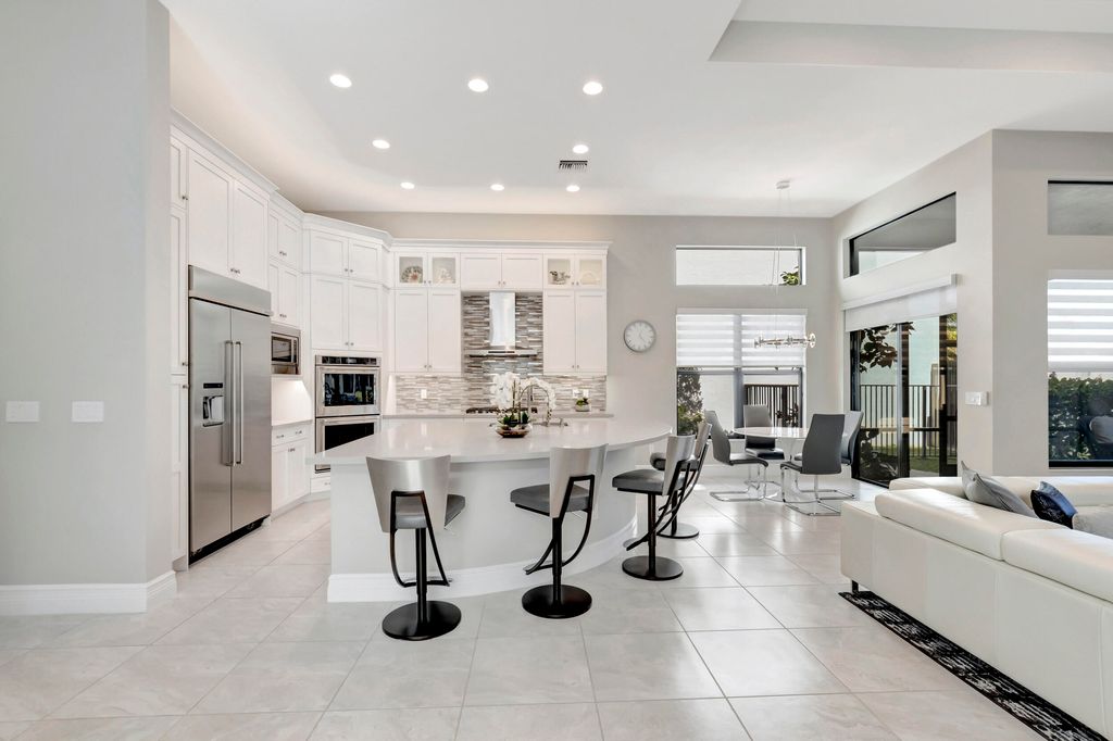 Photo of 16322 Cabernet Drive, Delray Beach, FL 33446 (MLS # R10959110)