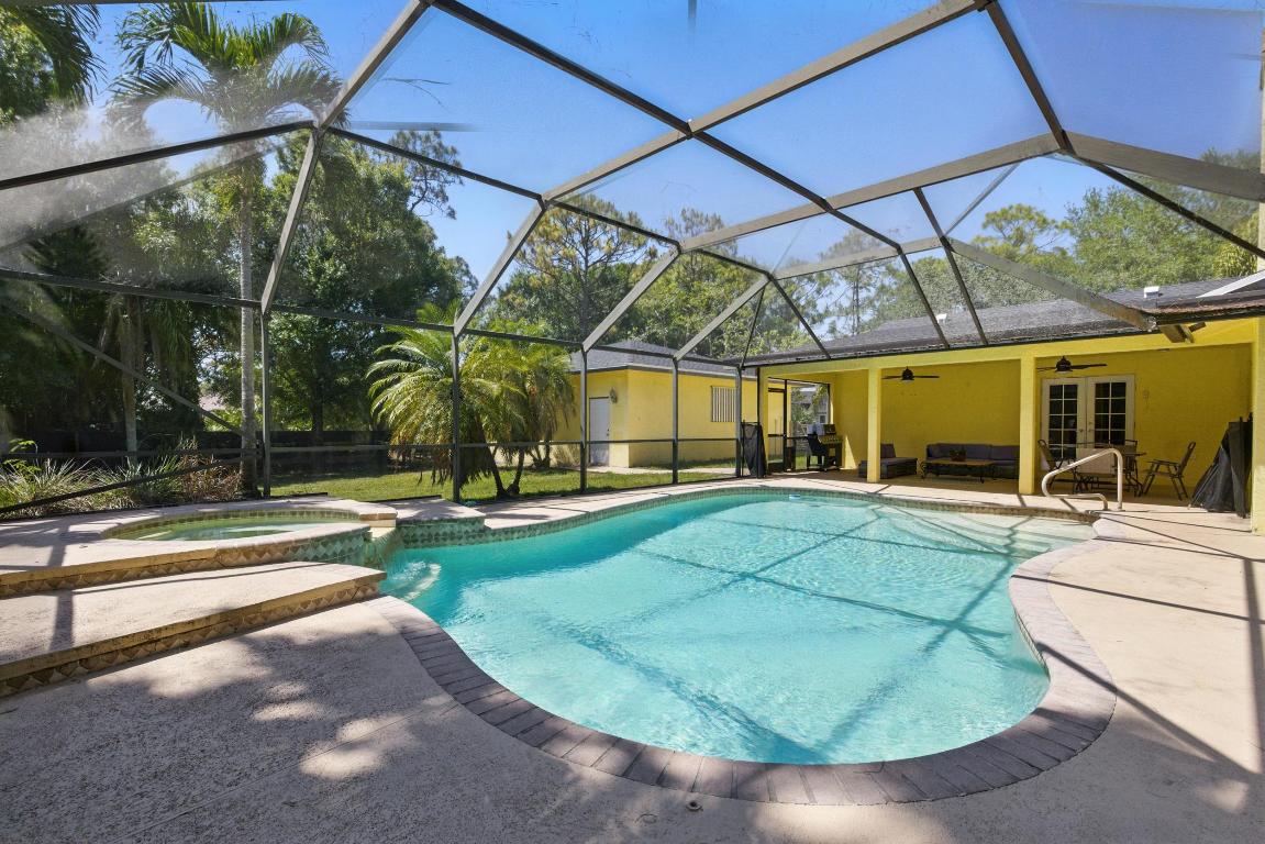 The Acreage - Residential Lease