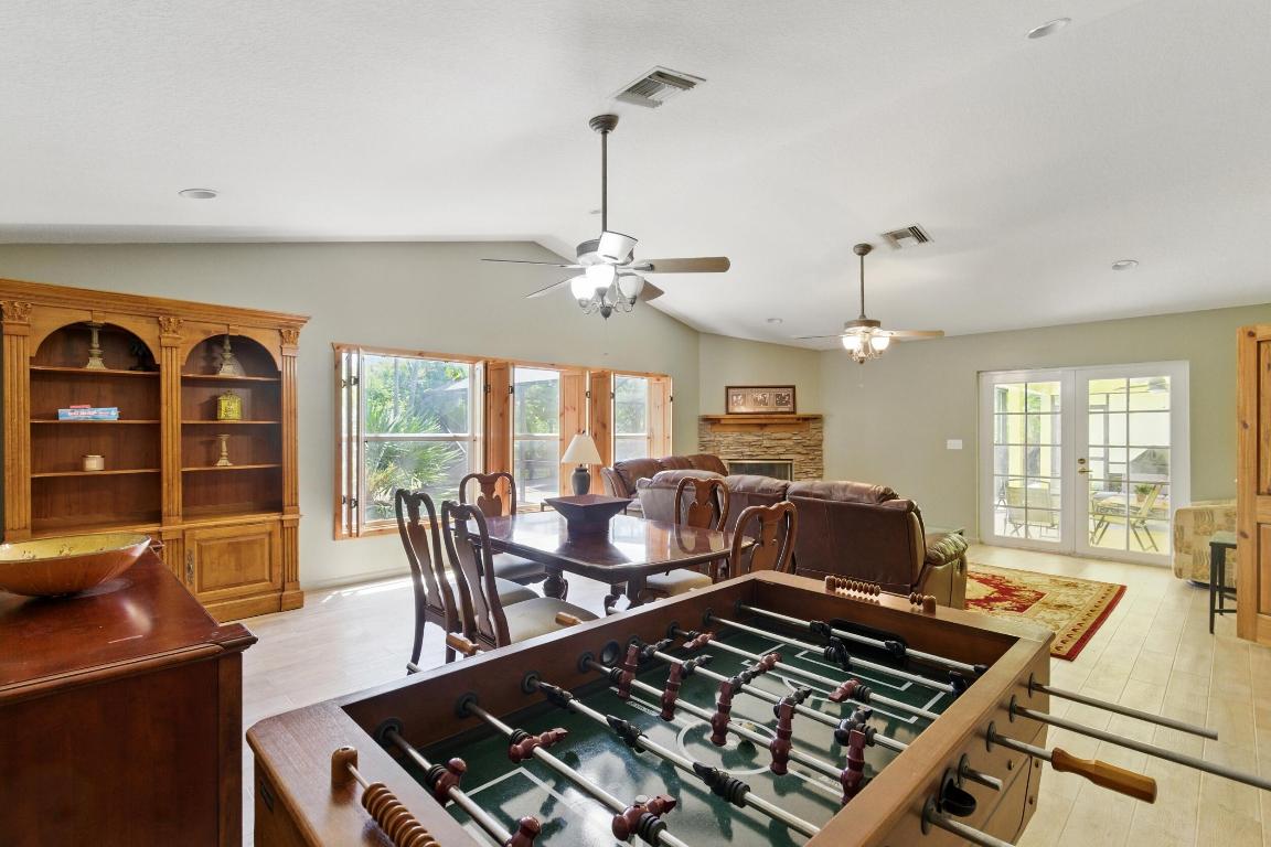 The Acreage - Residential Lease