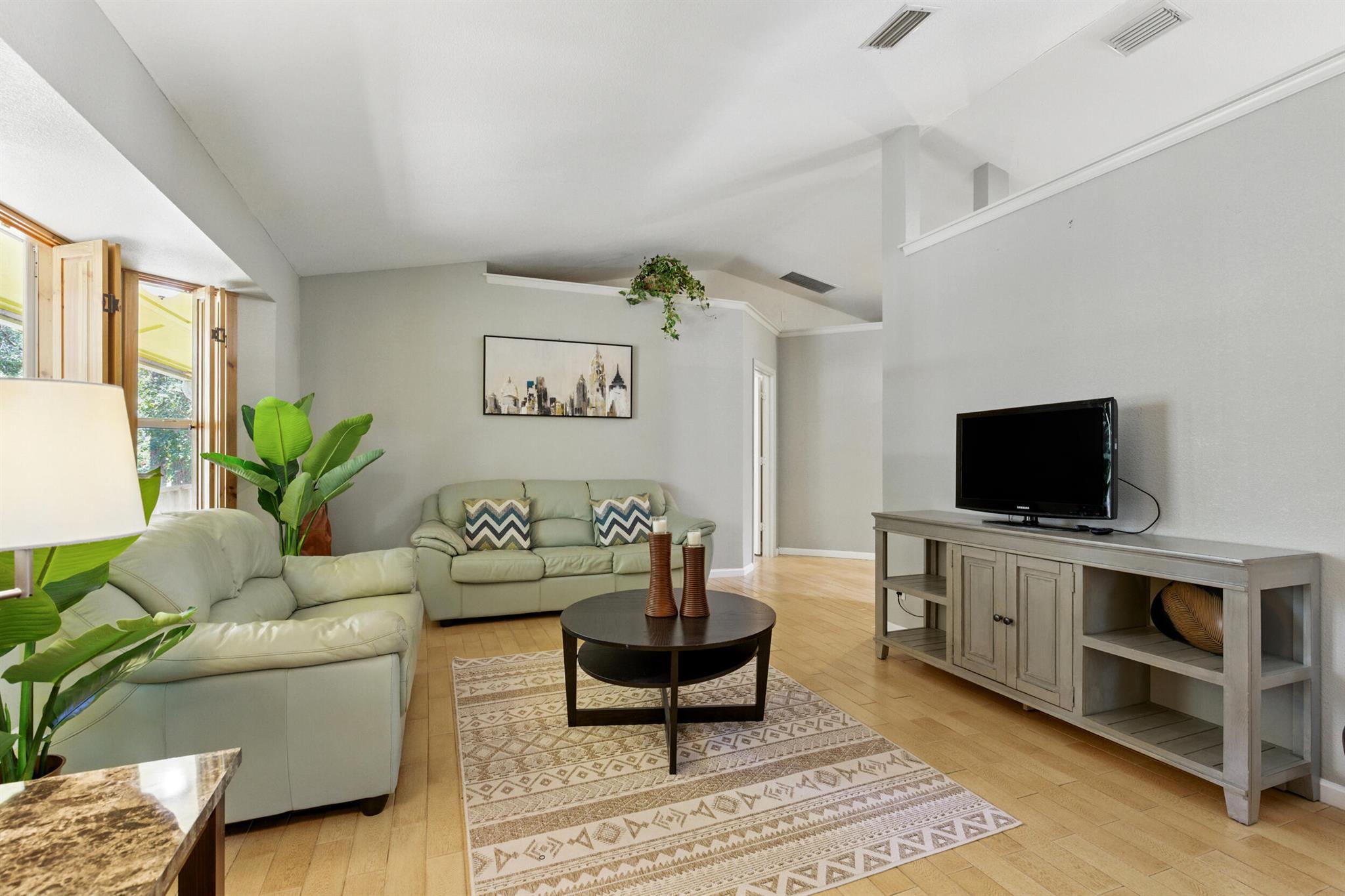 The Acreage - Residential Lease