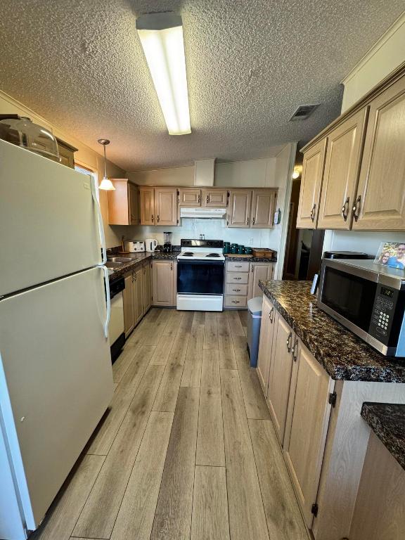 Spanish Lakes Fairways - Residential