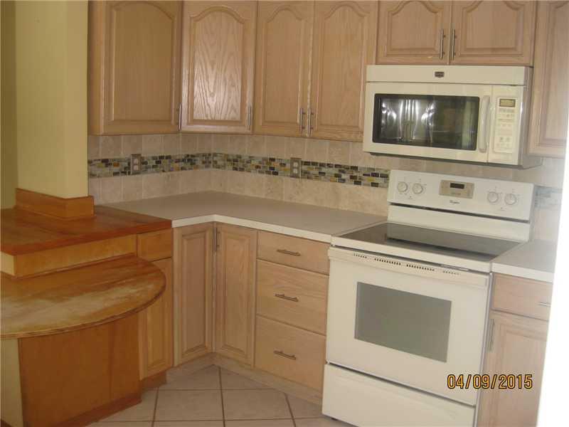 MAPLEWOOD - Residential