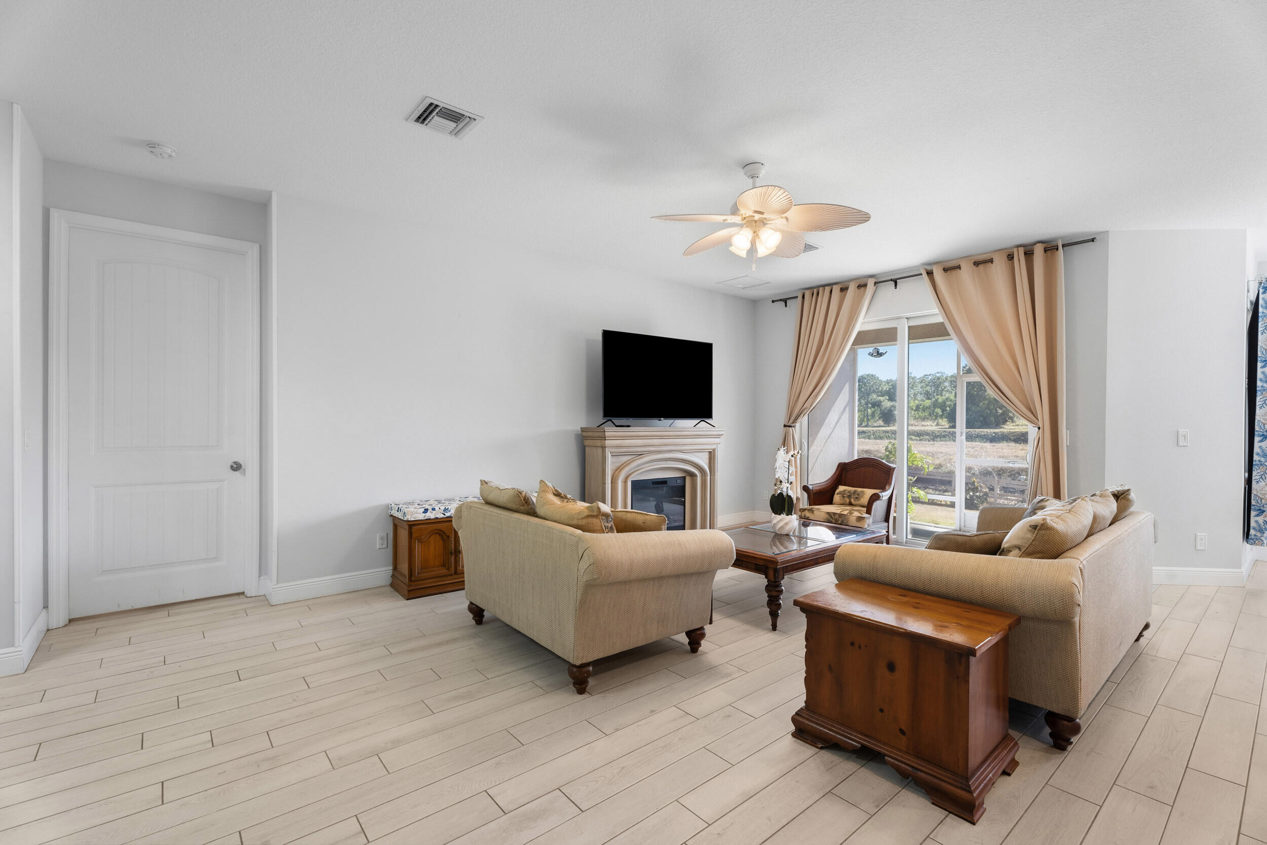 PORT ST LUCIE SECTION 33 - Residential