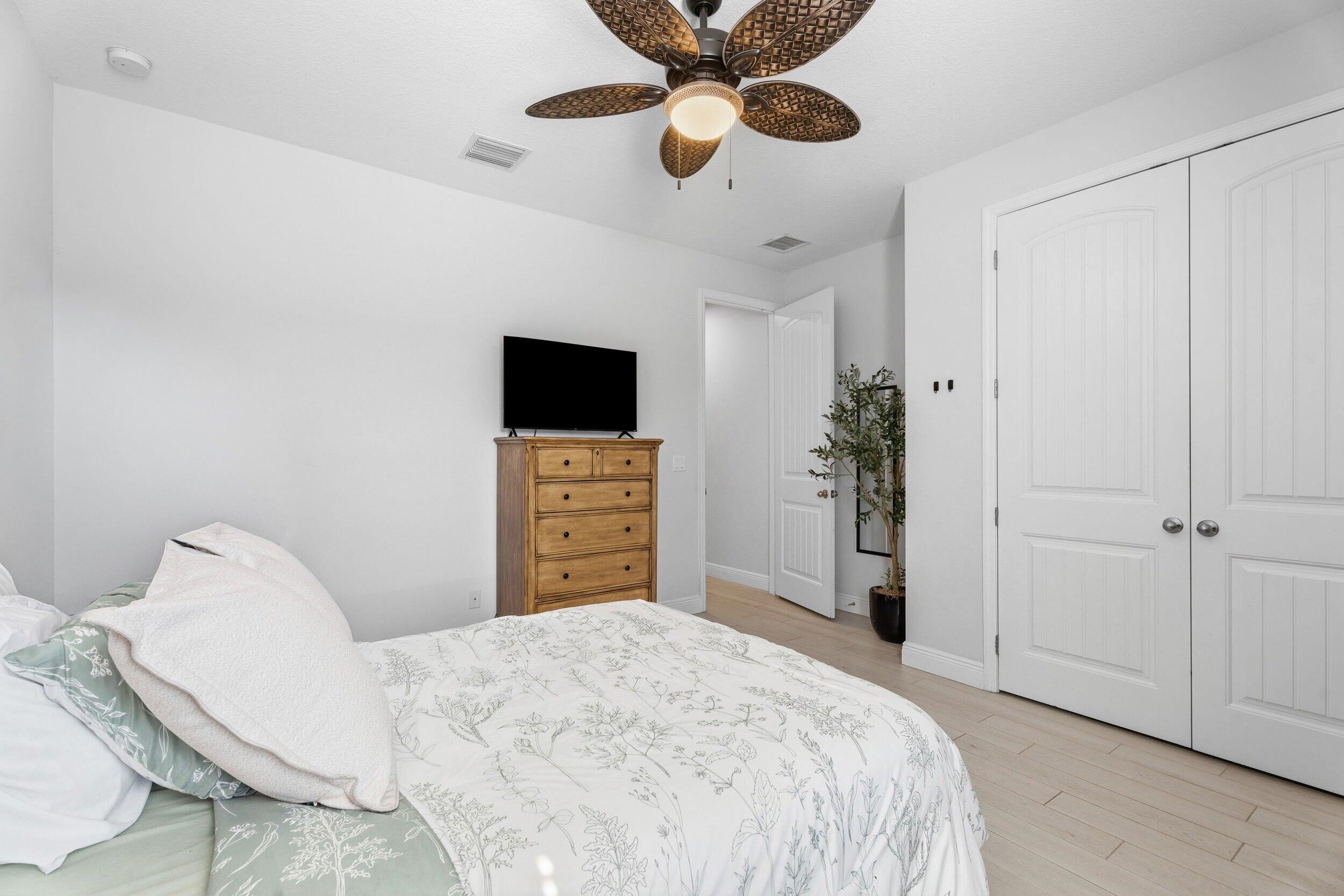 PORT ST LUCIE SECTION 33 - Residential