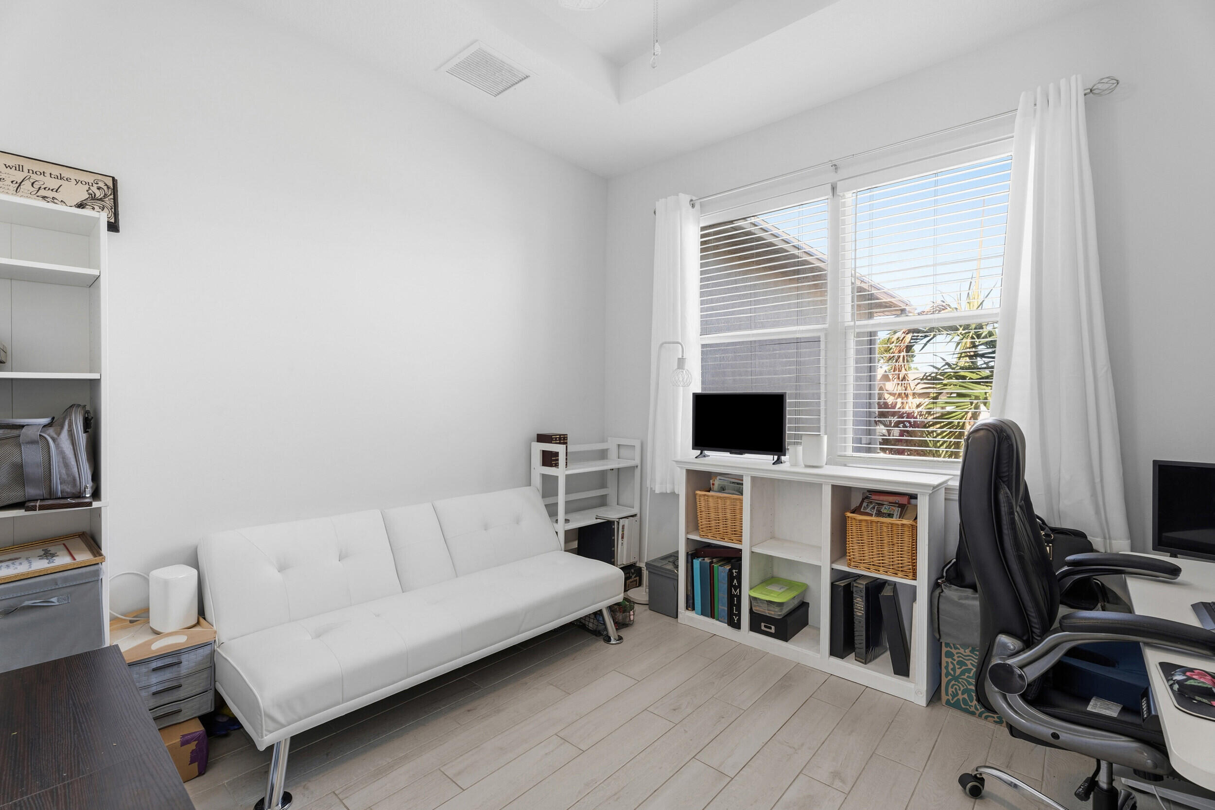 PORT ST LUCIE SECTION 33 - Residential