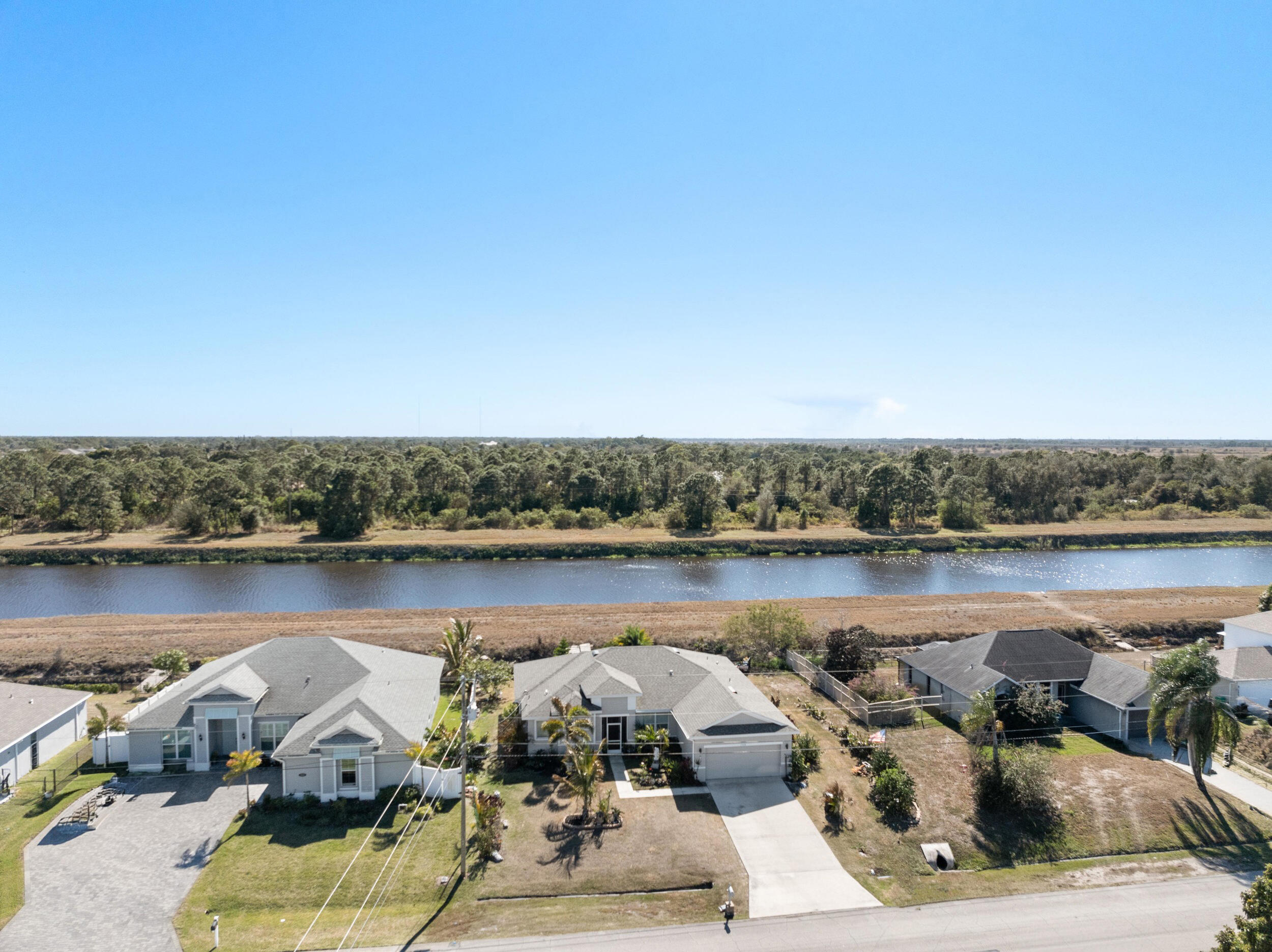 PORT ST LUCIE SECTION 33 - Residential