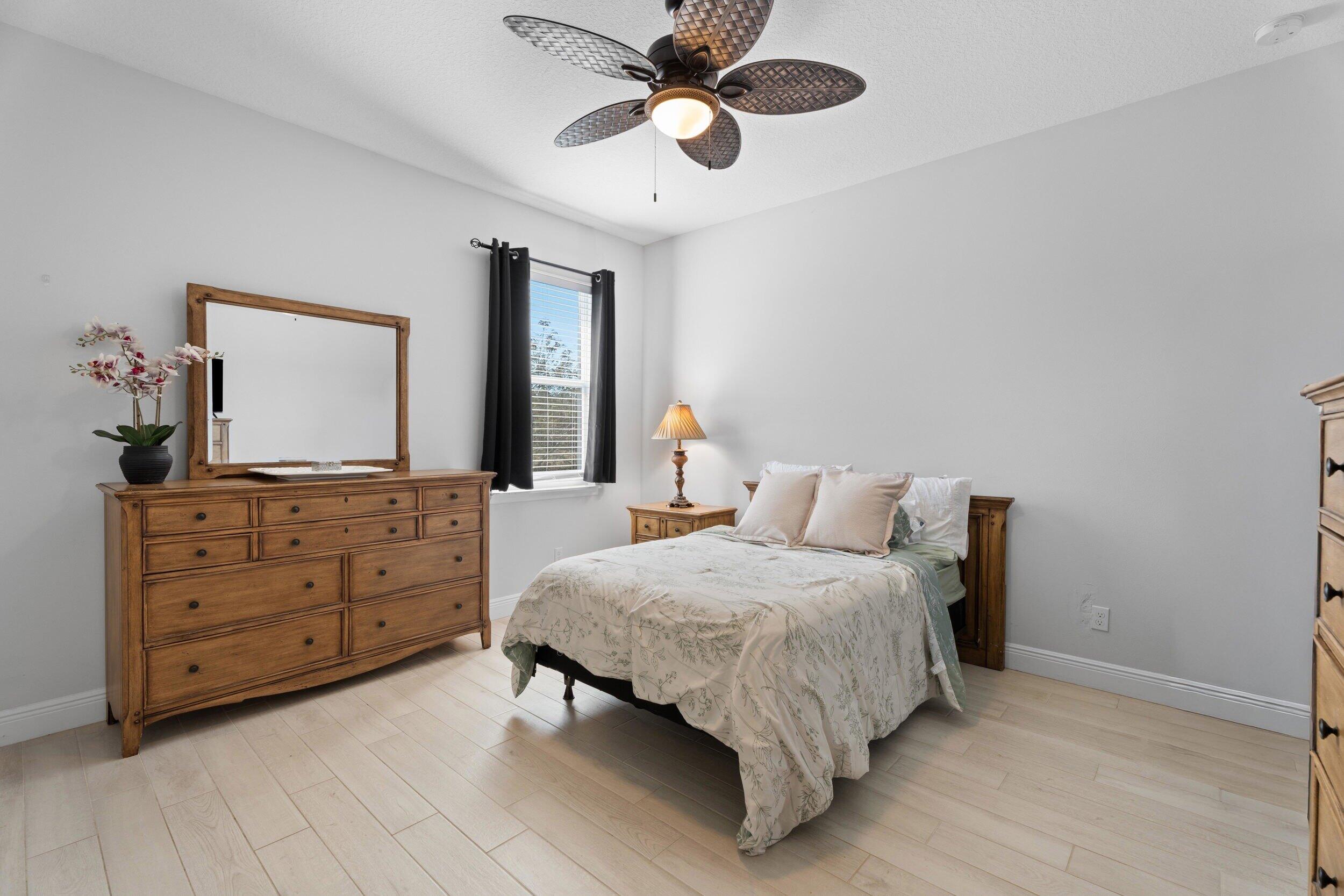 PORT ST LUCIE SECTION 33 - Residential