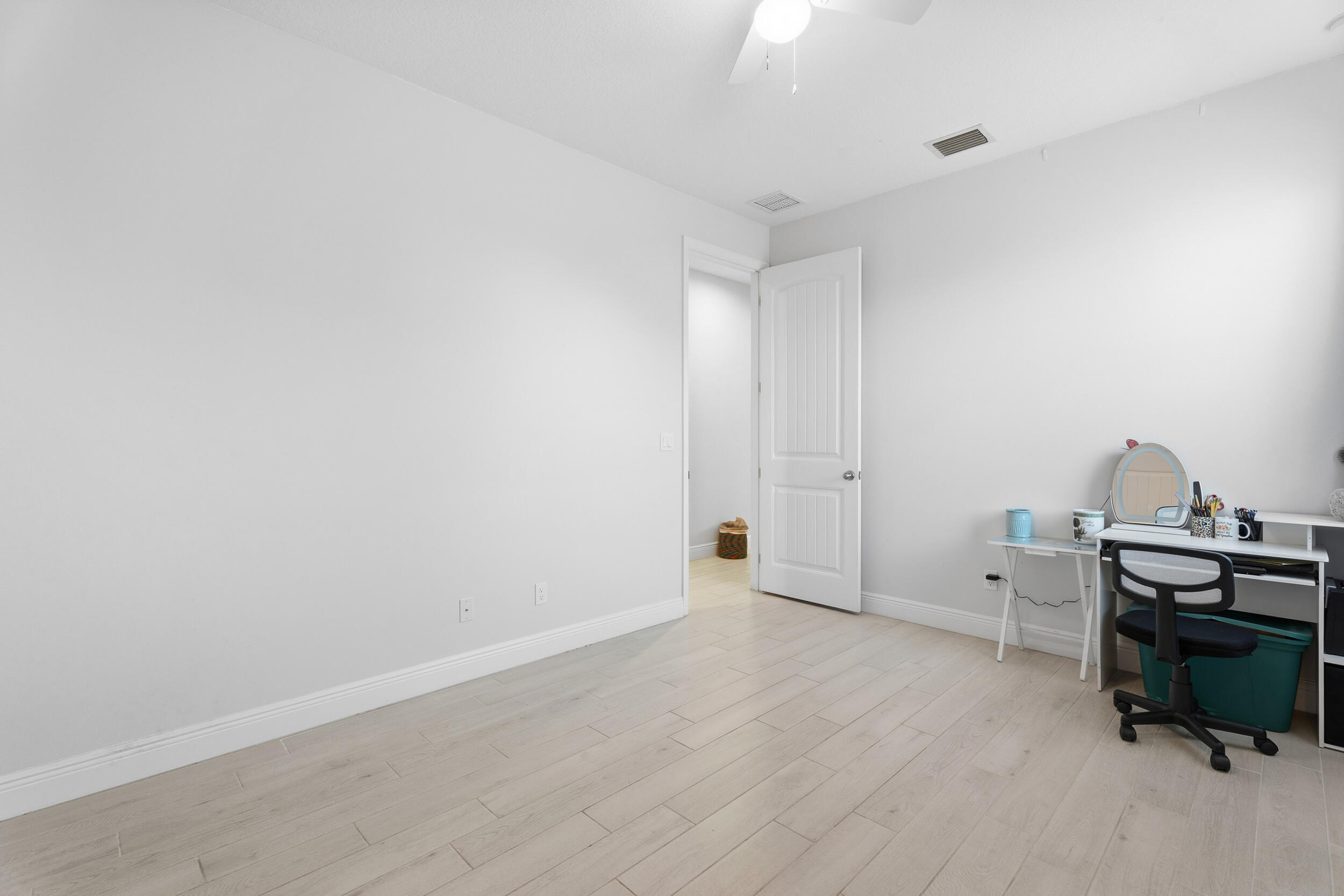 PORT ST LUCIE SECTION 33 - Residential