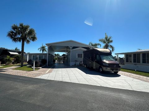 A home in Okeechobee